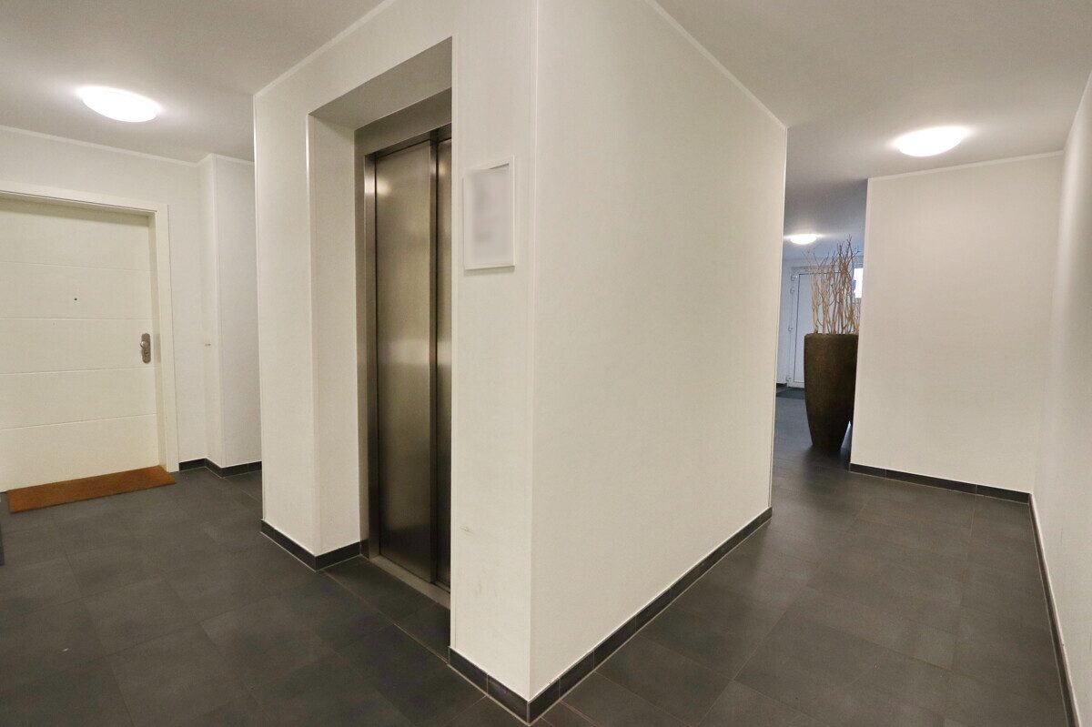 Immobilienangebot - Hamburg - Haus_Wohnung - Modernes Wohnen auf höchstem Niveau – großzügige 3-Zi.Whg. mit zwei Terrassen in Hamburg Rahlstedt.