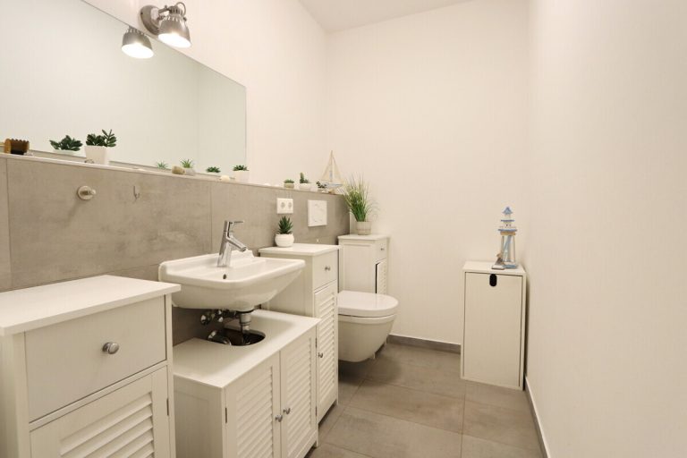Immobilienangebot - Hamburg - Haus_Wohnung - Modernes Wohnen auf höchstem Niveau – großzügige 3-Zi.Whg. mit zwei Terrassen in Hamburg Rahlstedt.