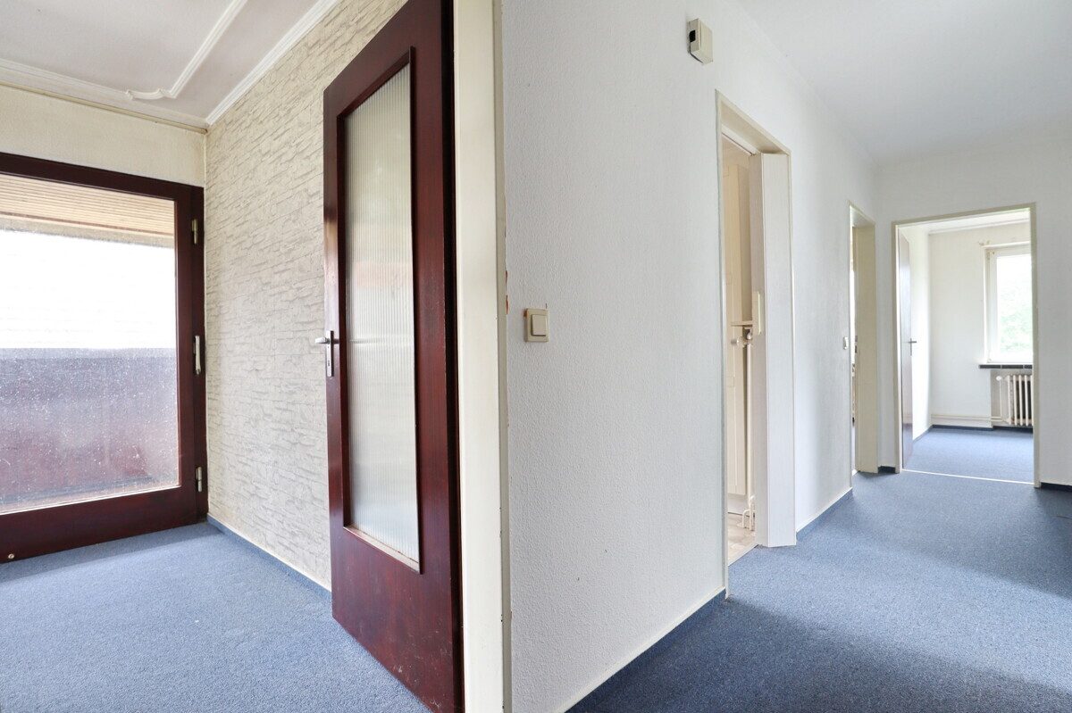 Immobilienangebot - Kisdorf - Haus_Wohnung - Zweifamilienhaus auf großzügigem Grundstück – Ihr Sanierungsprojekt mit viel Potenzial in Kisdorf