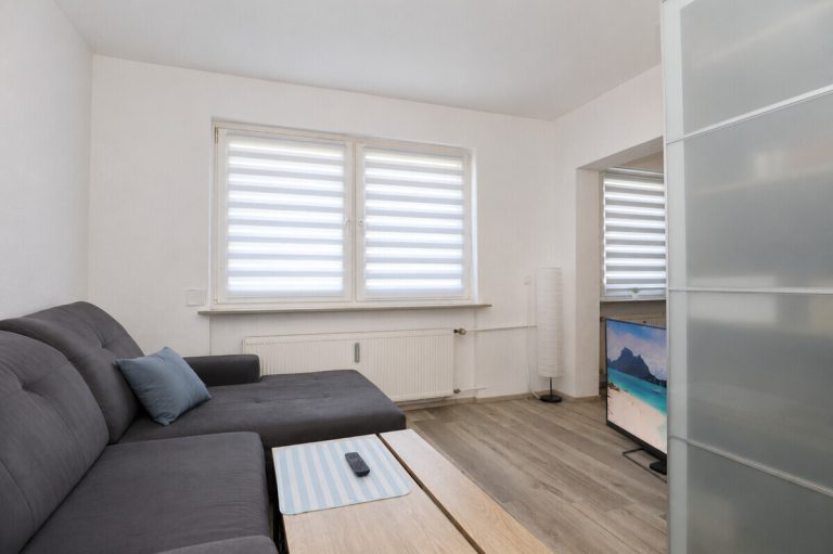 Immobilienangebot - Ellerau - Haus_Wohnung - Gut vermietete 1,5-Zimmer-Wohnung mit Außenstellplatz in zentraler Lage von Ellerau