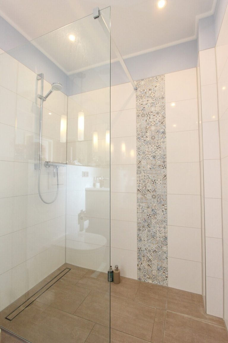 Immobilienangebot - Hamburg - Haus_Wohnung - Attraktive 1,5-Zimmer-Wohnung mit Süd-Balkon und Tiefgaragenstellplatz in Hamburg-Lokstedt