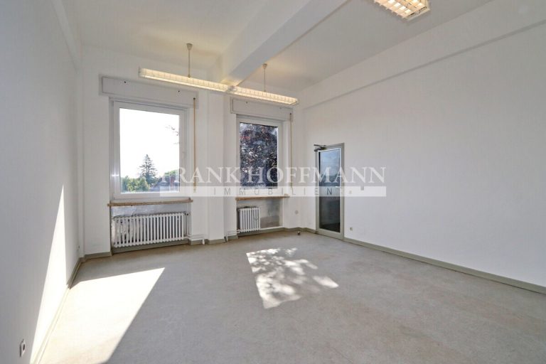 Immobilienangebot - Schwarzenbek - Commercial_Büro - Bürofläche im 2. Obergeschoss – ca. 79 m²