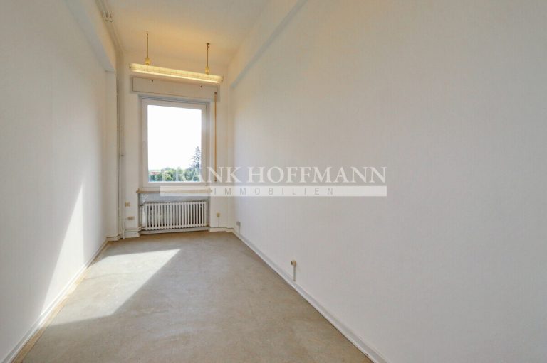 Immobilienangebot - Schwarzenbek - Commercial_Büro - Bürofläche im 2. Obergeschoss – ca. 79 m²