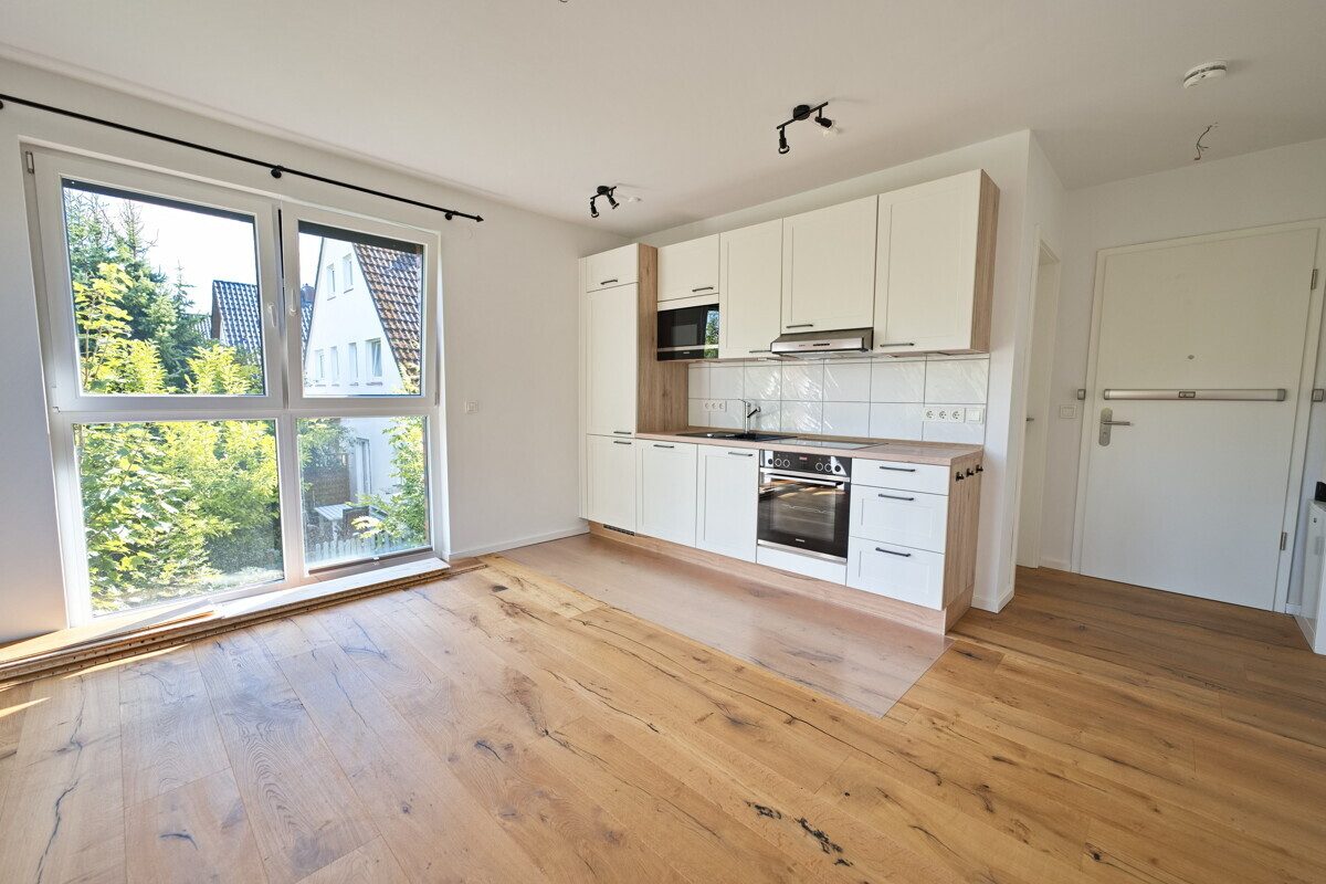 Immobilienangebot - Hamburg - Haus_Wohnung - Neubau: Zwei-Zimmer-Wohnung mit Balkon in ruhiger Seitenstraße von Meiendorf.