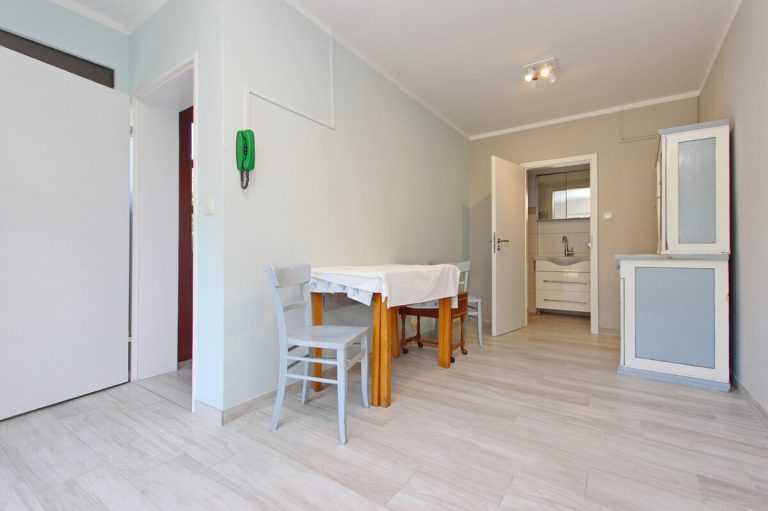 Immobilienangebot - Wedel - Haus_Wohnung - PROVISIONSFREI - Geräumiges Einfamilienhaus mit ELW & Garage auf großzügigem Grundstück in Wedel