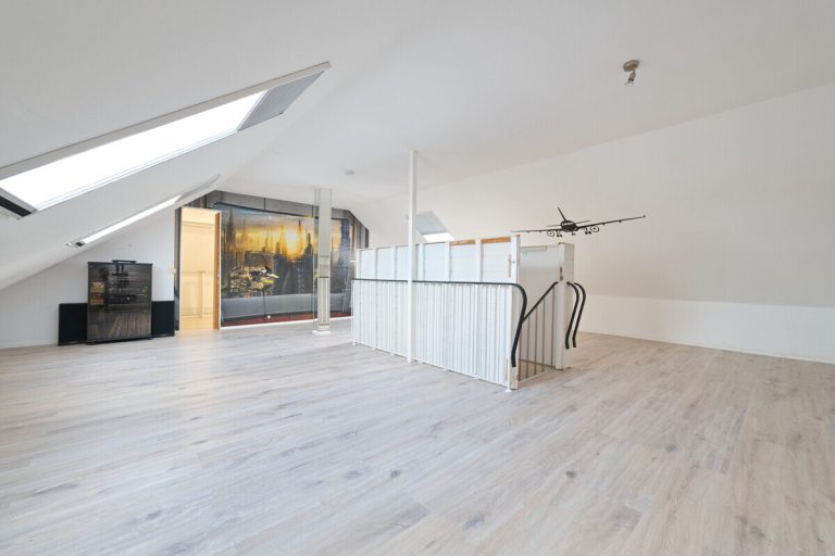Immobilienangebot - Kaltenkirchen - Haus_Wohnung - Zuhause mitten im Geschehen – attraktive Wohnung im Wohn- & Geschäftshaus in Kaltenkirchen