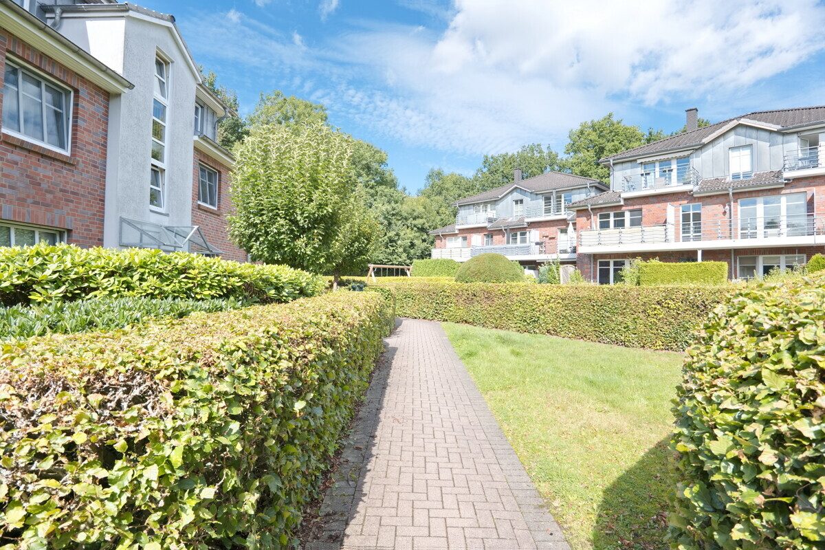 Immobilienangebot - Henstedt-Ulzburg - Haus_Wohnung - Kapitalanlage in Henstedt-Ulzburg - Vermietete 3 Ziimmer-Wohnung mit 2 TG-Stellplätzen