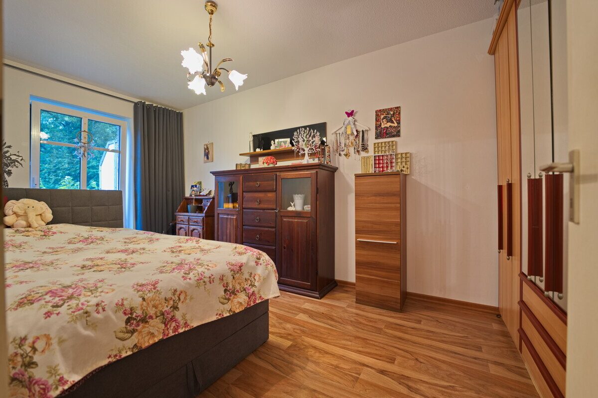 Immobilienangebot - Henstedt-Ulzburg - Alle - Kapitalanlage! vermietete 2 Zi.Wohnung mit TG-Stellplatz in Henstedt-Ulzburg