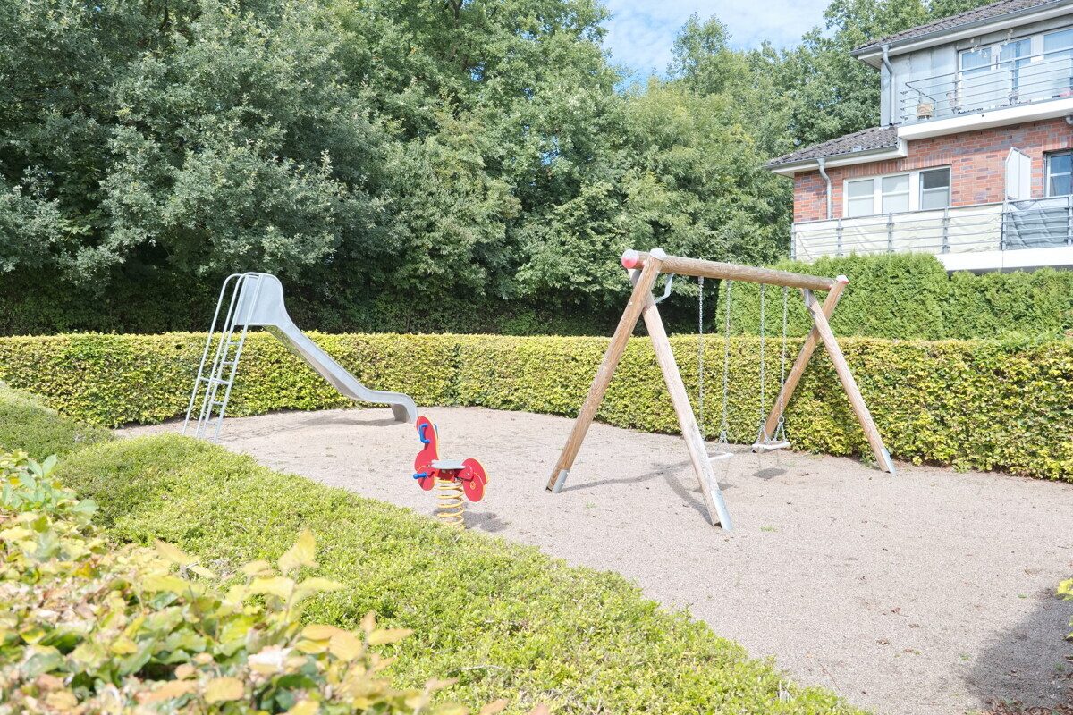 Immobilienangebot - Henstedt-Ulzburg - Alle - Kapitalanlage! vermietete 2 Zi.Wohnung mit TG-Stellplatz in Henstedt-Ulzburg