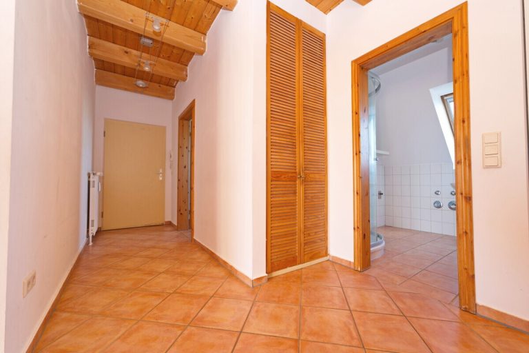 Immobilienangebot - Barmstedt - Haus_Wohnung - Wohnen auf zwei Ebenen: Attraktive 3-Zimmer-Maisonettewohnung im Zentrum von Barmstedt