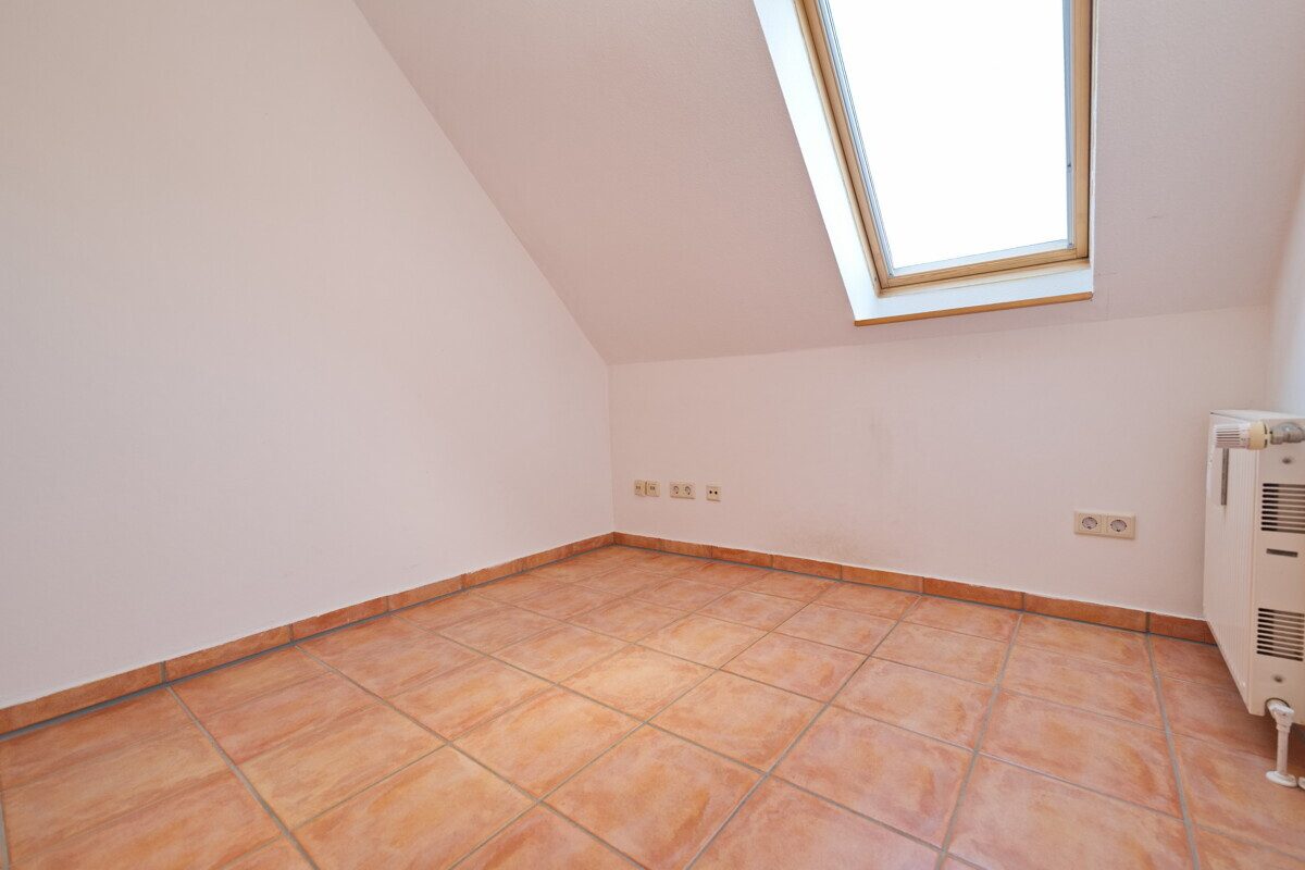 Immobilienangebot - Barmstedt - Haus_Wohnung - Wohnen auf zwei Ebenen: Attraktive 3-Zimmer-Maisonettewohnung im Zentrum von Barmstedt