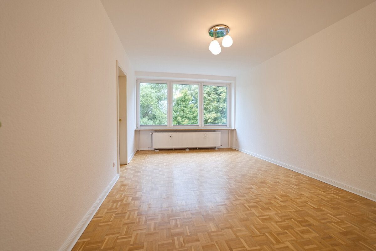Immobilienangebot - Hamburg - Haus_Wohnung - Freilieferbare und gepflegte 1-Zimmer-Wohnung in ruhiger Lage von Hamburg