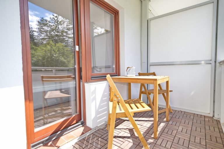 Immobilienangebot - Hamburg - Haus_Wohnung - Selbstnutzung oder Kapitalanlage – 2-Zi.-ETW mit Balkon in Hamburg-Eimsbüttel