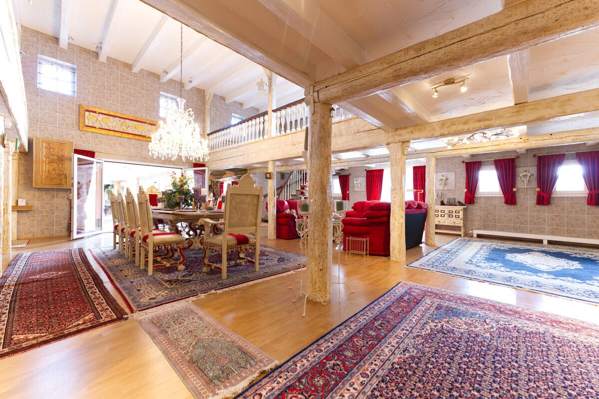 Immobilienangebot - Sievershütten - Haus_Wohnung - Traumhaftes Anwesen mit Gewerbeflächen und Wohneinheiten