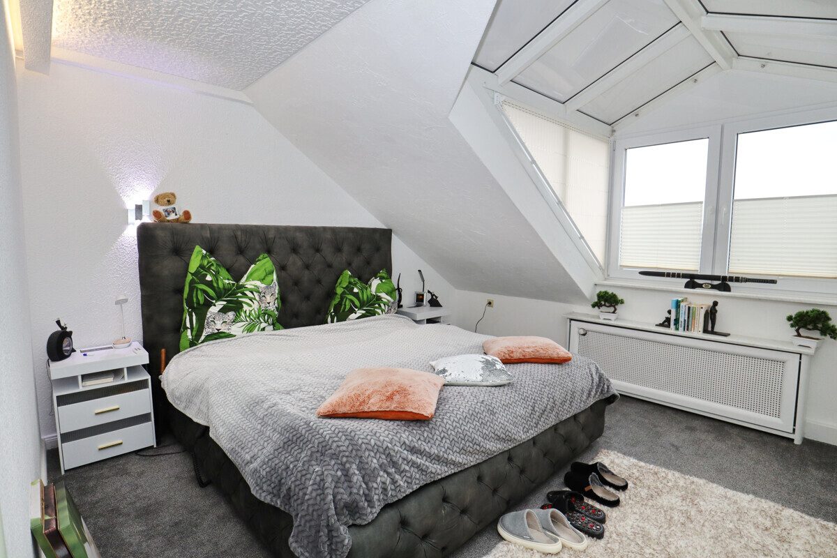 Immobilienangebot - Sievershütten - Haus_Wohnung - Traumhaftes Anwesen mit Gewerbeflächen und Wohneinheiten