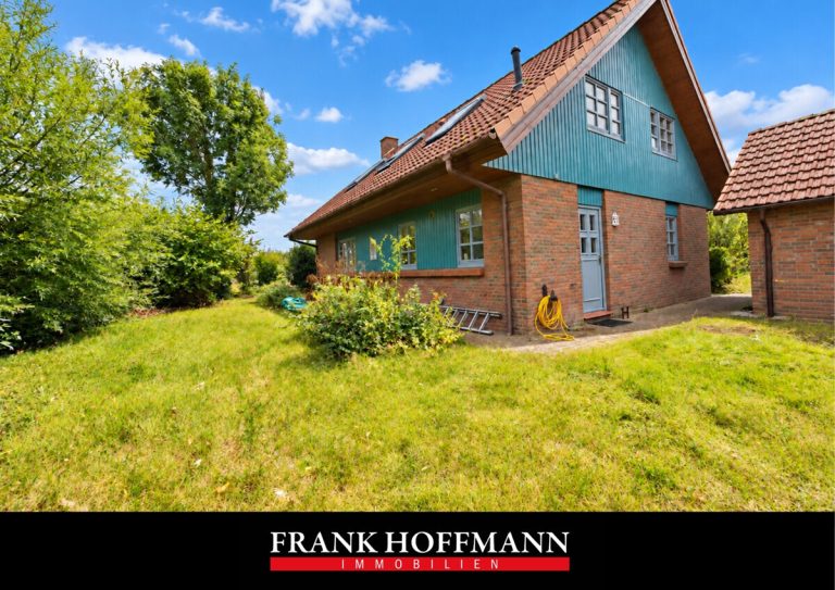 Immobilienangebot - Rethwisch - Haus_Wohnung - Umfassend renoviertes Einfamilienhaus mit 6 Zimmern und großzügigem Grundstück in Rethwisch