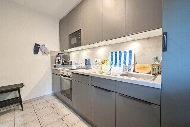 Immobilienangebot - Ammersbek - Commercial_Büro - Gepflegte Bürofläche über zwei Etagen mit guter Ausstattung in Ammersbek