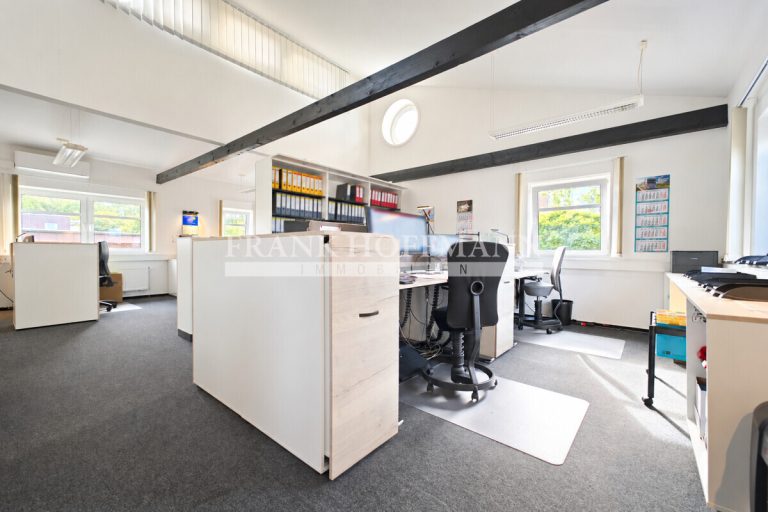 Immobilienangebot - Ammersbek - Commercial_Büro - Gepflegte Bürofläche über zwei Etagen mit guter Ausstattung in Ammersbek
