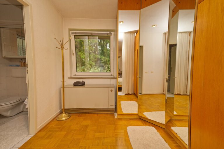 Immobilienangebot - Hitzhusen - Haus_Wohnung - Gut geschnittener Bungalow mit fantastischem Blick ins Grüne im Außenbereich von Hitzhusen