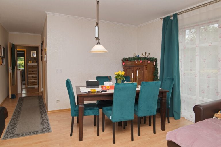 Immobilienangebot - Henstedt-Ulzburg - Alle - Vermietete 3 Zimmer-Erdgeschosswohnung mit TG-Stellplatz als Kapitalanlage in Henstedt-Ulzburg