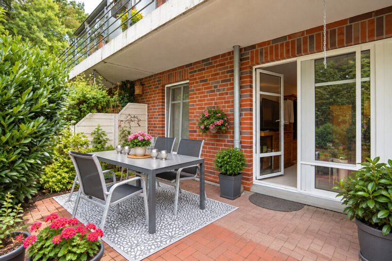 Immobilienangebot - Henstedt-Ulzburg - Alle - Vermietete 2 Zi. Terrassenwohnung mit Tiefgarage in Henstedt-Ulzburg