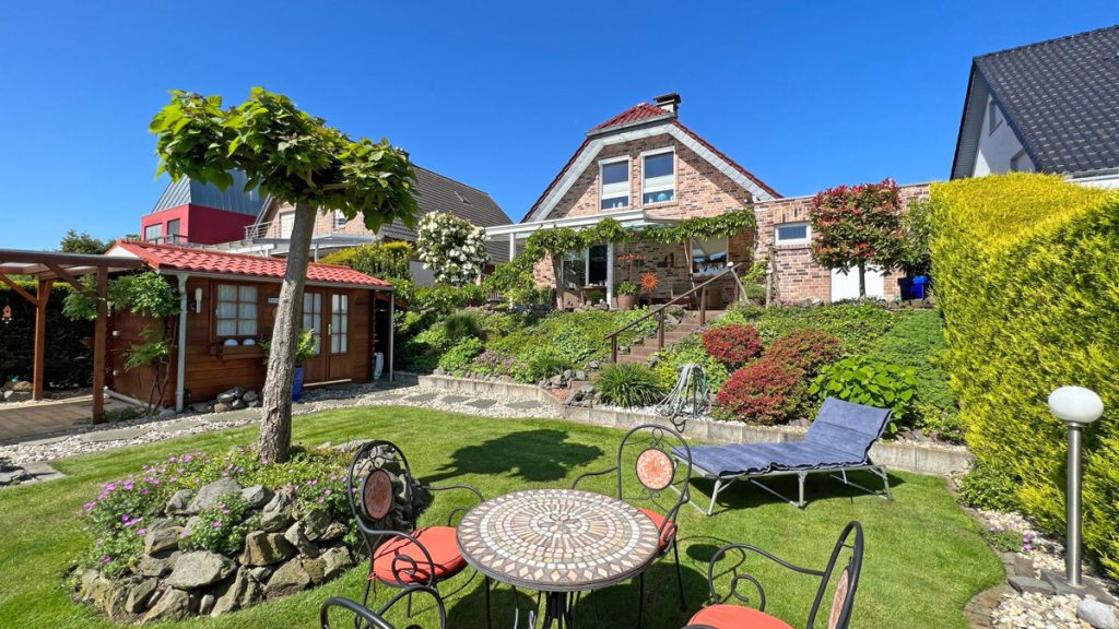 Volksbank Immobilien Niederrhein GmbH - Immobilienangebot - Alpen - Alle - Erdwärme und PV-Anlage!  Barrierefreies Einfamilienhaus mit Seeblick in Alpen!