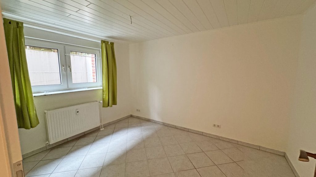 Volksbank Immobilien Niederrhein GmbH - Immobilienangebot - Wesel - Alle - Exzellentes Angebot: Erdgeschosswohnung mit Souterrain im schönen Wesel-Lackhausen!