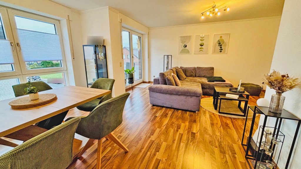 Volksbank Immobilien Niederrhein GmbH - Immobilienangebot - Moers - Alle - Maisonette-Wohnung mit zwei Balkonen und Aufzug in Top-Lage von Moers-Schwafheim!