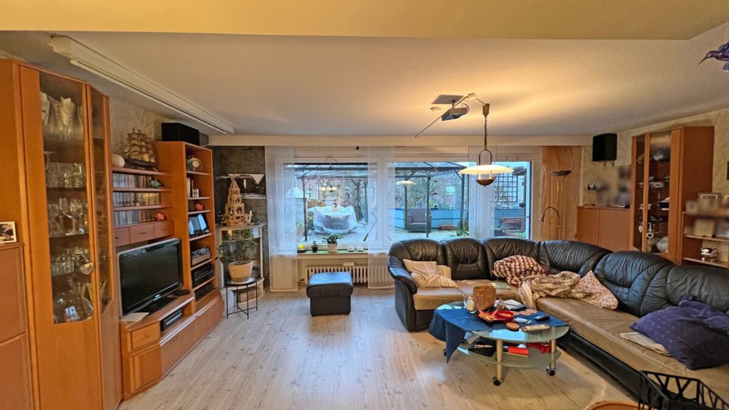 Volksbank Immobilien Niederrhein GmbH - Immobilienangebot - Dinslaken - Alle - Wohn- und Geschäftshaus in Toplage der Dinslakener Innenstadt: Kapitalanlage mit Potenzial!