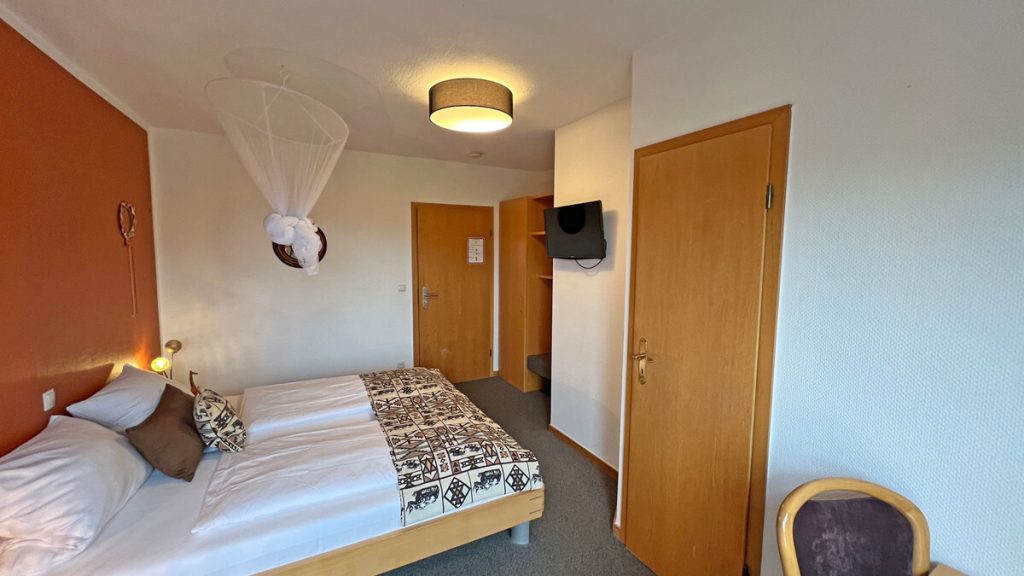 Volksbank Immobilien Niederrhein GmbH - Immobilienangebot - Schermbeck - Alle - Traditionsreiches Hotel-Restaurant mit vielseitigem Potenzial!