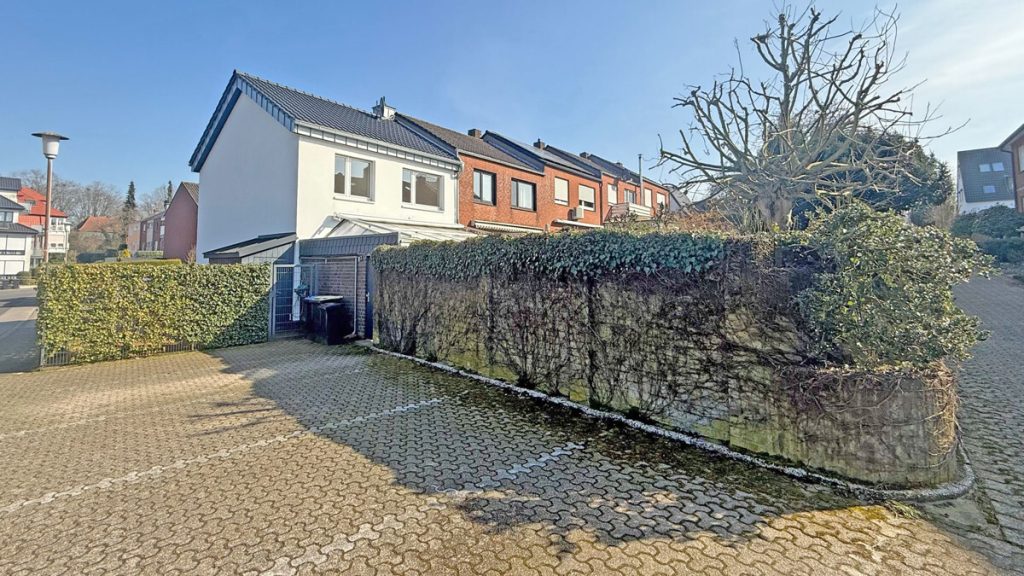 Volksbank Immobilien Niederrhein GmbH - Immobilienangebot - Xanten - Alle - Modernisiertes Reihenendhaus in Sackgassenlage: Einziehen und Wohlfühlen!