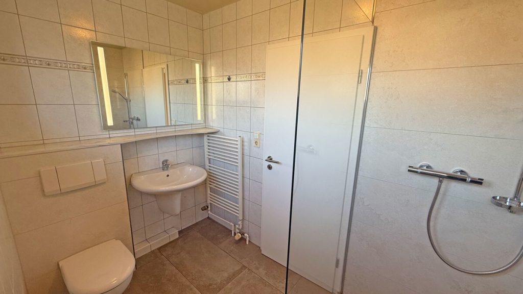 Volksbank Immobilien Niederrhein GmbH - Immobilienangebot - Xanten - Alle - Modernisiertes Reihenendhaus in Sackgassenlage: Einziehen und Wohlfühlen!