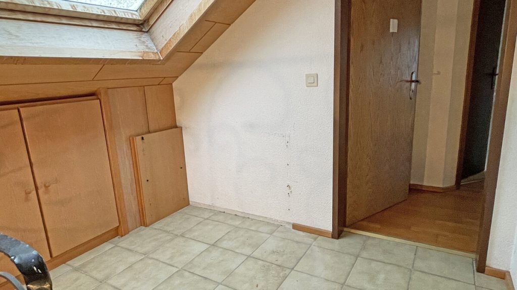 Volksbank Immobilien Niederrhein GmbH - Immobilienangebot - Neukirchen-Vluyn / Vluyn - Alle - Freistehendes Einfamilienhaus mit Wohlfühl-Extras und Ausbaureserve in Neukirchen-Vluyn!