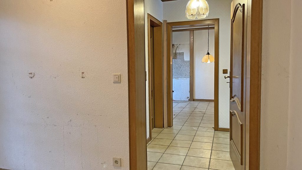 Volksbank Immobilien Niederrhein GmbH - Immobilienangebot - Neukirchen-Vluyn / Vluyn - Alle - Freistehendes Einfamilienhaus mit Wohlfühl-Extras und Ausbaureserve in Neukirchen-Vluyn!