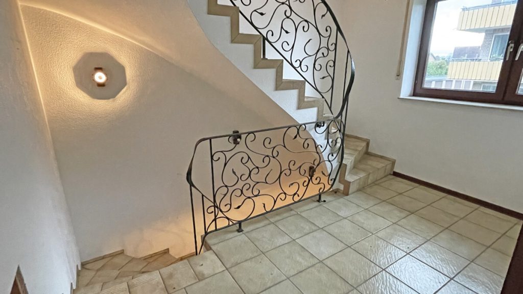 Volksbank Immobilien Niederrhein GmbH - Immobilienangebot - Neukirchen-Vluyn / Vluyn - Alle - Freistehendes Einfamilienhaus mit Wohlfühl-Extras und Ausbaureserve in Neukirchen-Vluyn!