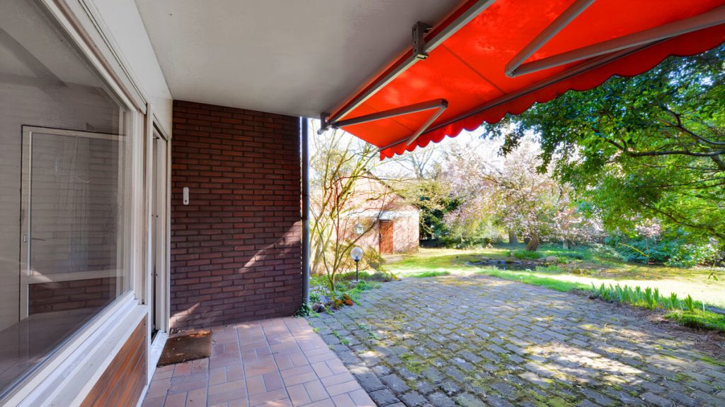 Volksbank Immobilien Niederrhein GmbH - Immobilienangebot - Moers - Alle - Moers-Kapellen: Großzügiges Wohnjuwel für Generationen – Raum für Visionen!