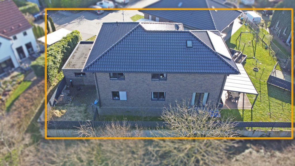 Volksbank Immobilien Niederrhein GmbH - Immobilienangebot - Voerde - Alle - Modernes und großzügiges Einfamilienhaus in schöner Lage von Voerde!
