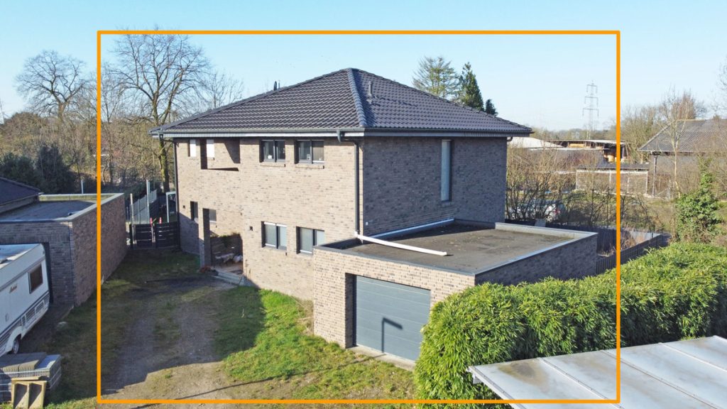 Volksbank Immobilien Niederrhein GmbH - Immobilienangebot - Voerde - Alle - Modernes und großzügiges Einfamilienhaus in schöner Lage von Voerde!