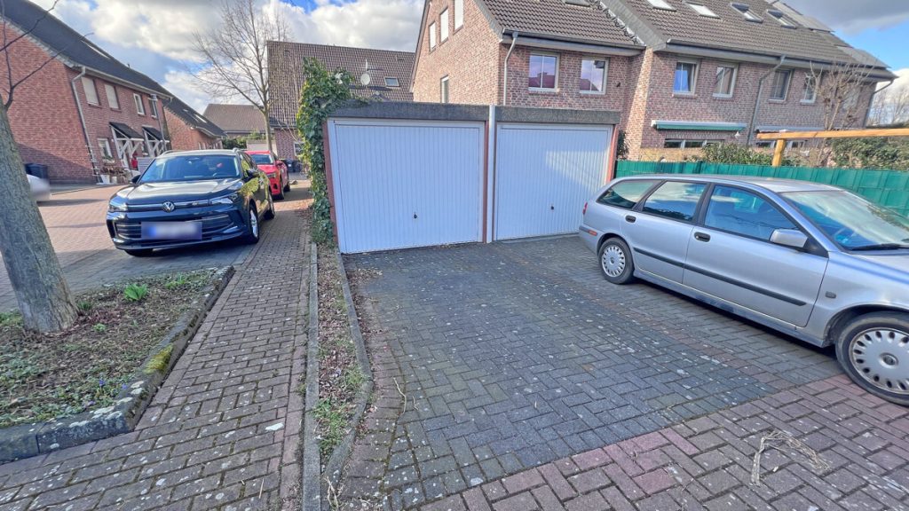 Volksbank Immobilien Niederrhein GmbH - Immobilienangebot - Rheinberg - Alle - Zentrumsnah wohnen in Rheinberg – Reihenmittelhaus mit fünf Zimmern und Hobbyraum!
