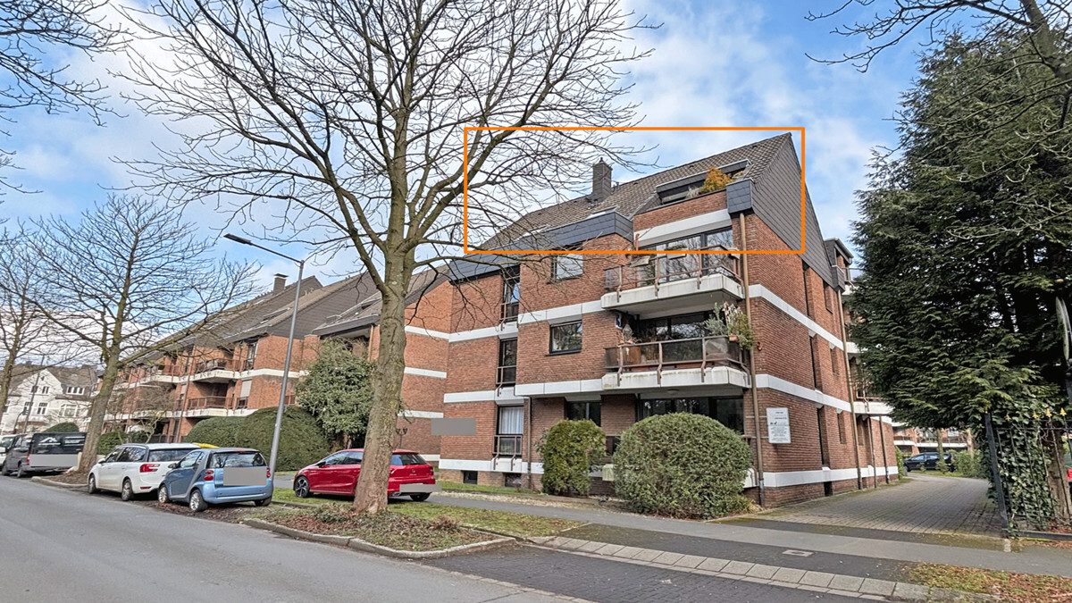 Volksbank Immobilien Niederrhein GmbH - Immobilienangebot - Krefeld - Alle - Charmante 2,5-Zimmer-Wohnung mit Balkon und Tiefgaragenstellplatz in beliebter Lage von Krefeld Bockum!