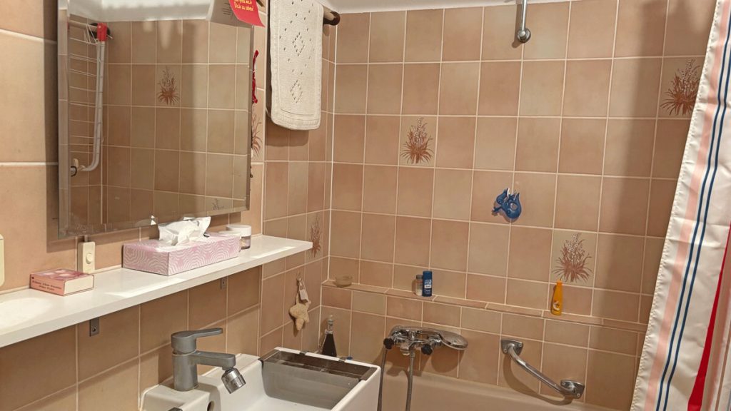 Volksbank Immobilien Niederrhein GmbH - Immobilienangebot - Krefeld - Alle - Charmante 2,5-Zimmer-Wohnung mit Balkon und Tiefgaragenstellplatz in beliebter Lage von Krefeld Bockum!