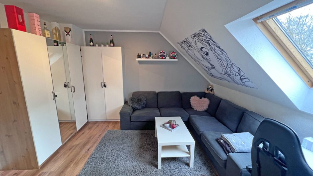 Volksbank Immobilien Niederrhein GmbH - Immobilienangebot - Rheinberg - Alle - Wohlfühlzuhause mit Stil – Doppelhaushälfte mit Pool, Sauna & Garten in Rheinberg-Budberg!