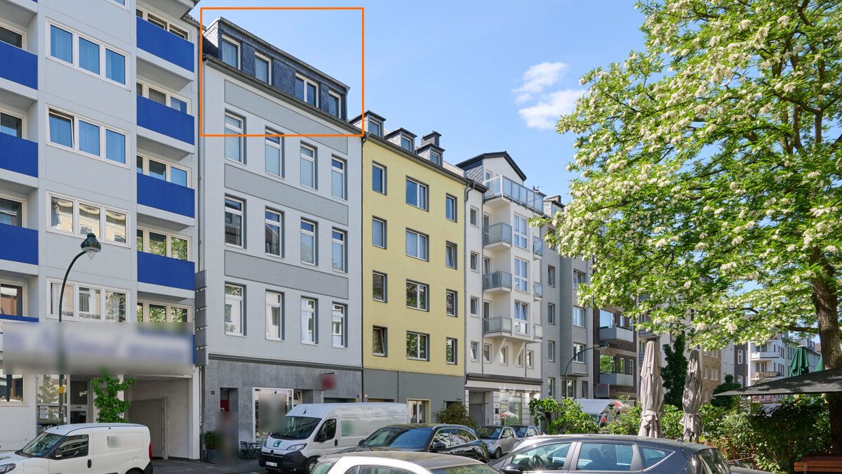 Volksbank Immobilien Niederrhein GmbH - Immobilienangebot - Düsseldorf - Alle - Über den Dächern von Düsseldorf-Pempelfort! Maisonettewohnung mit Aufzug und zwei Bädern!