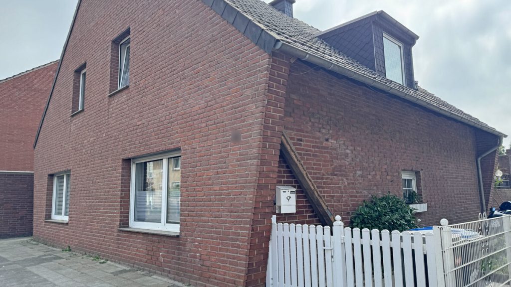 Volksbank Immobilien Niederrhein GmbH - Immobilienangebot - Wesel - Alle - Zwei Wohneinheiten: Charmantes Einfamilienhaus mit Einliegerwohnung in Wesel-Schepersfeld!