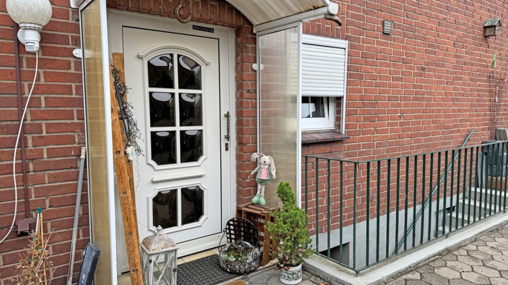 Volksbank Immobilien Niederrhein GmbH - Immobilienangebot - Wesel - Alle - Zwei Wohneinheiten: Charmantes Einfamilienhaus mit Einliegerwohnung in Wesel-Schepersfeld!