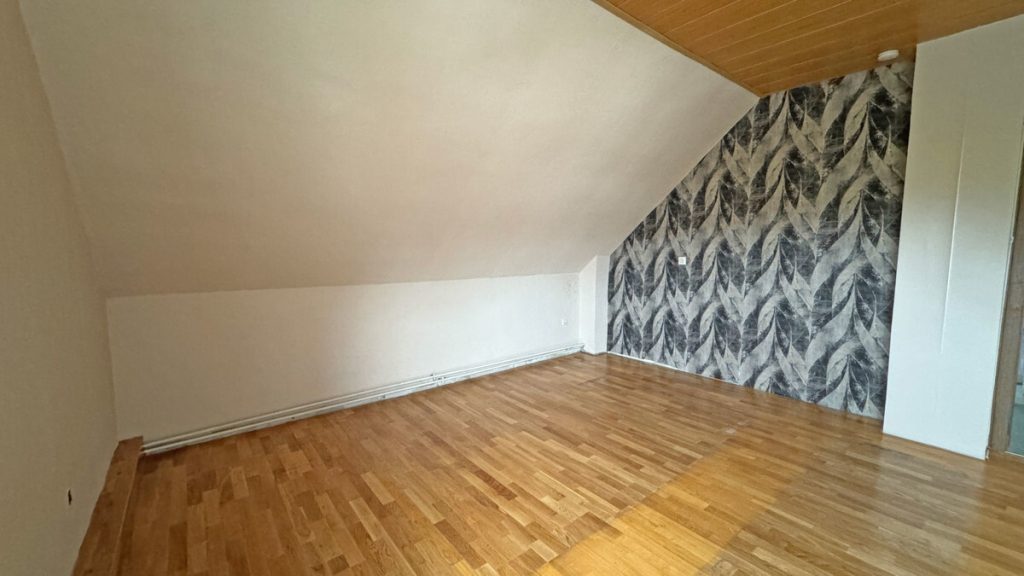 Volksbank Immobilien Niederrhein GmbH - Immobilienangebot - Wesel - Alle - Zwei Wohneinheiten: Charmantes Einfamilienhaus mit Einliegerwohnung in Wesel-Schepersfeld!