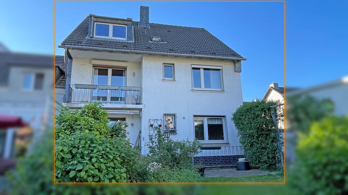 Volksbank Immobilien Niederrhein GmbH - Immobilienangebot - Duisburg - Alle - Platzwunder: 1-3 Familienhaus in ruhiger Lage von Duisburg Alt-Homberg!