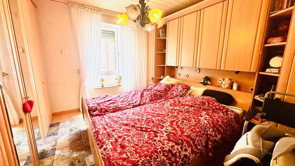 Volksbank Immobilien Niederrhein GmbH - Immobilienangebot - Moers - Alle - Zentral gelegen und Barrierearm – 2-Zimmer mit Charme!
