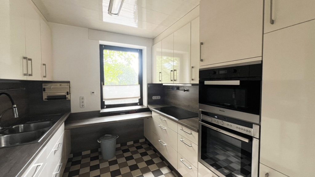 Volksbank Immobilien Niederrhein GmbH - Immobilienangebot - Hamminkeln / Dingden - Alle - Vielseitiges Wohnhaus mit ehemaliger Gaststätte in Hamminkeln-Dingden – Ideal für Wohnen & Arbeiten unter einem Dach
