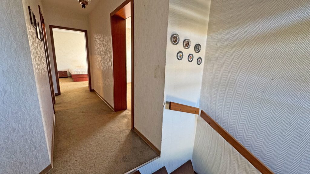 Volksbank Immobilien Niederrhein GmbH - Immobilienangebot - Wesel - Alle - Reihenendhaus im schönen Wesel-Flüren mit Garten, Garage & Potenzial im ausbaubaren Dachgeschoss!